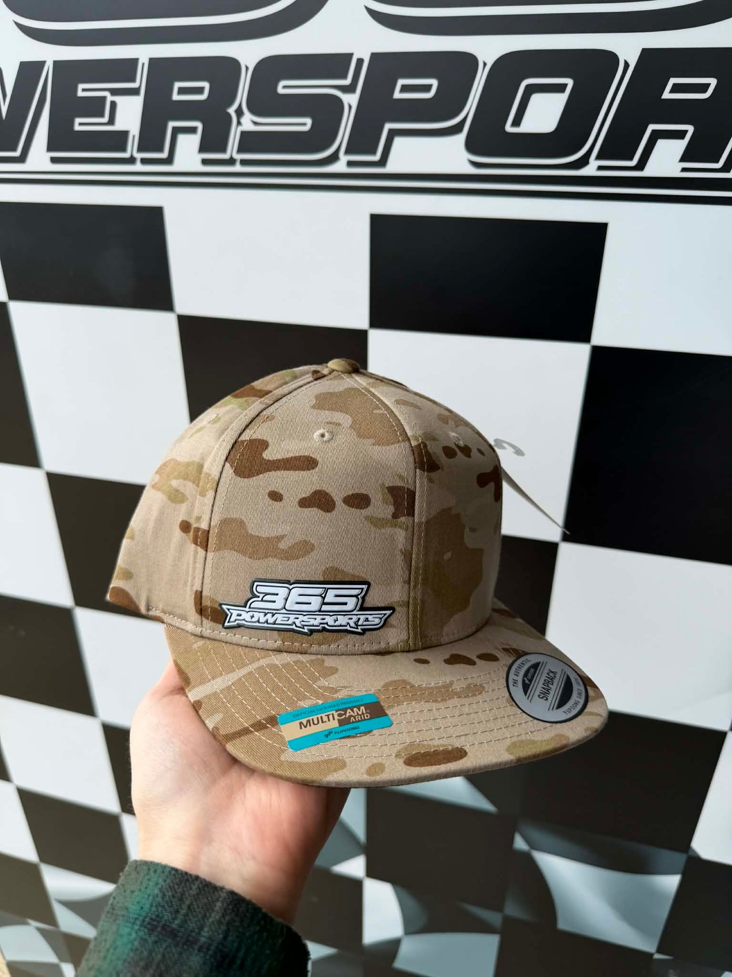 365 PREMIUM FLAT BRIM SNAPBACK HAT CLASSIC LOGO
