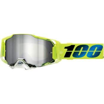 100% Armega Goggle with ultra HD lens and wide strap for maximum grip.