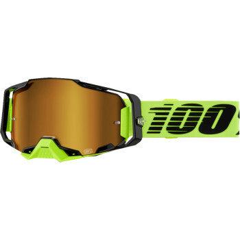 100% Armega Goggle with ultra HD lens and quick-release system for optimal clarity and convenience.